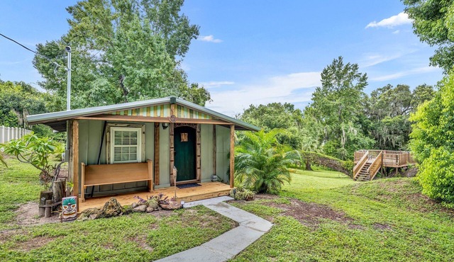 Unique "Tiki Hut" vibe in Downtown Mt Dora!