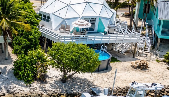 Unique Waterfront Dome Home with Dock & Pool – Little Torch Key
