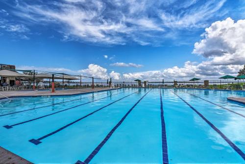 Unit w/Patio & Resort Perks! Walk to Lake Conroe