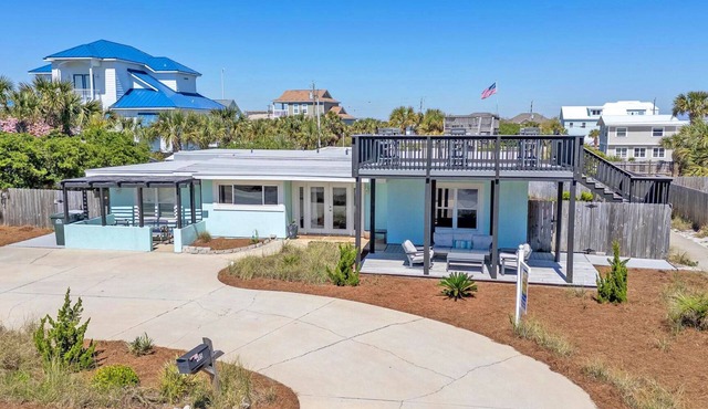 Updated Beach Cottage | Steps from the Gulf | Pet Friendly | Rooftop Deck