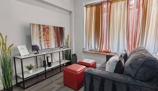 Updated Loft in a Convenient Area!