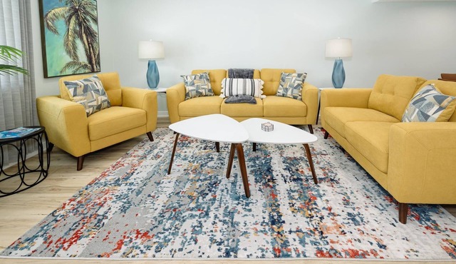 ~Updated/Perfect Location Near State Park/Beach Quiet Area Sleeps 6~