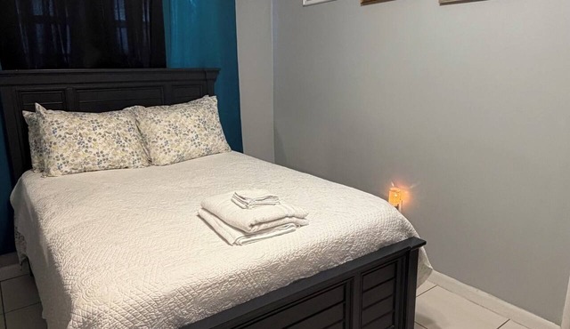 Vanney’s Home near hard rock stadium
