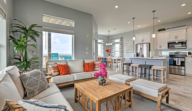 ‘Villa Azul’ Home in Galveston w/Ocean-View Deck!
