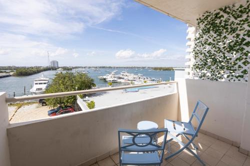 Vista Mar: Bay Views Close to Miami Attractions