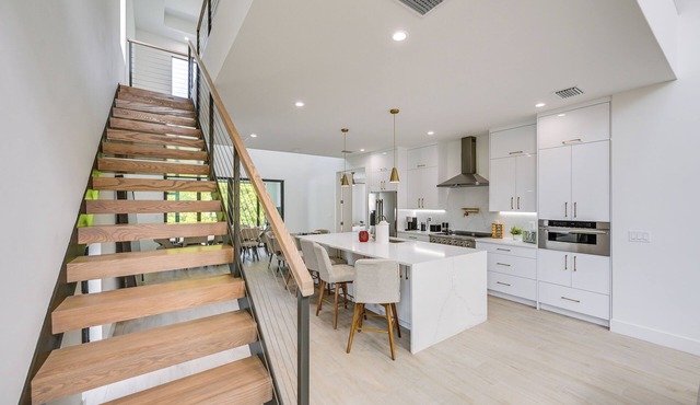 Walk to Celebration Park: Naples Home w/Pool!