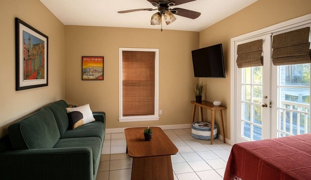 Walkable Downtown Retreat St. Augustine Escape with Parking & Balcony View