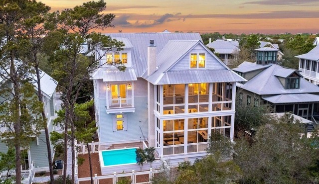 WaterColor! 2-Story Porch, Carriage House, NEW POOL, LSV/Golf Cart, Bikes!