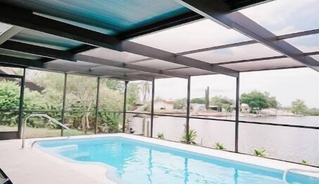 Waterfront Holiday Pool Home with Gulf Access