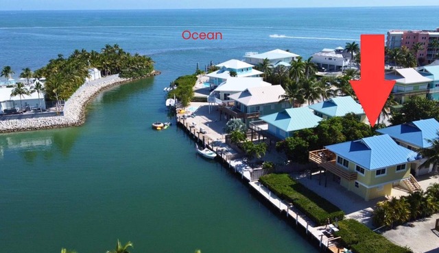 Waterfront Home w/35ft Dock & Instant Ocean Access 🌊