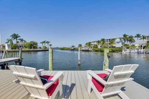 Waterfront Palmetto Home w/Private Pool & Dock!