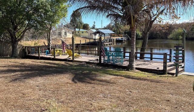 Waterfront Tiki Oasis - Dock & Ocean Access
