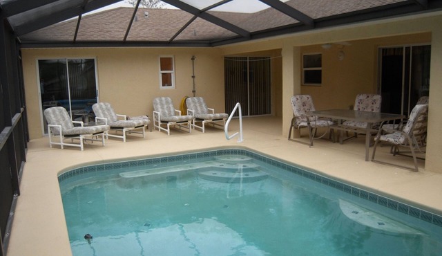 WEEKI WACHEE VILLA HOME FROM HOME
