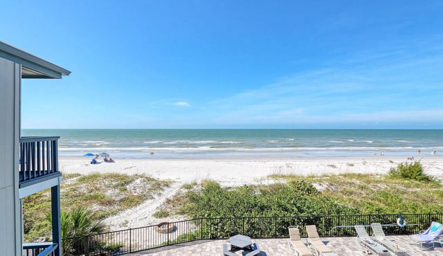 WELCOME! Your Luxury Beachfront Townhome Awaits!