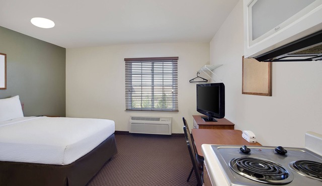 WoodSpring Suites Colonial Heights Fort Lee in Colonial Heights
