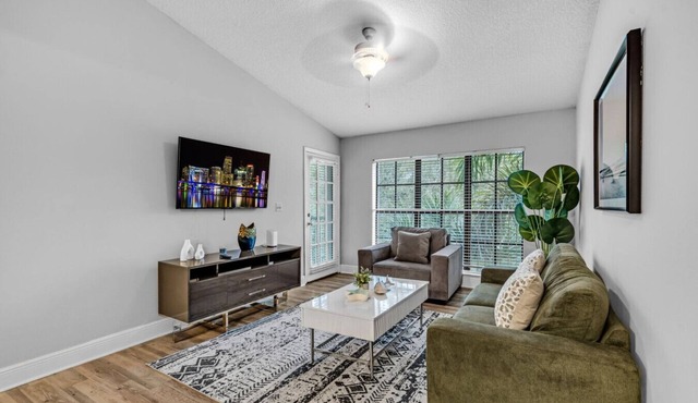 Your Home in Fort Lauderdale: Modern 2BR Stay