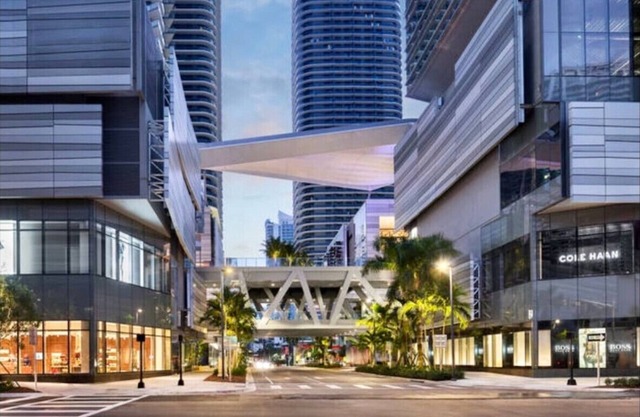 1647 #4 · KingBed,Near Everything in Miami, Beautiful Studio