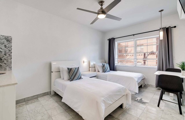 Best Beach Location | Wi-Fi, TV & Amenities