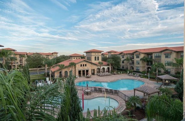BP621CP Bella Piazza - Three Bedroom Condo