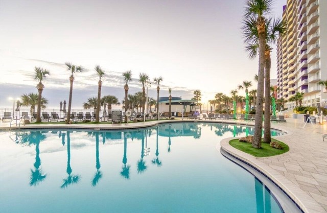 Daytona Beach | Beach & Pool Access | Coastal Relaxation Stay