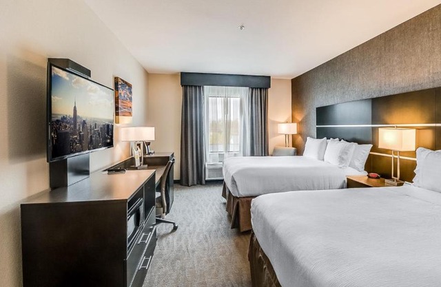 Holiday Inn Longview North Ihg Hotel 