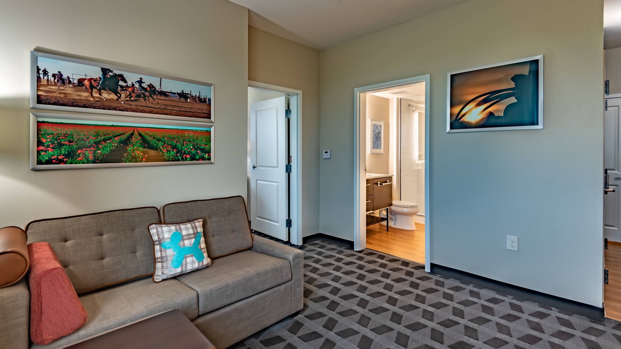 Photo of Livingroom in Mesquite