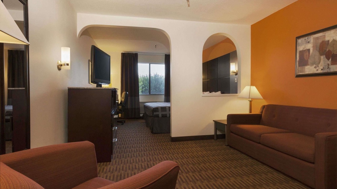 Photo of Livingroom in Los Lunas