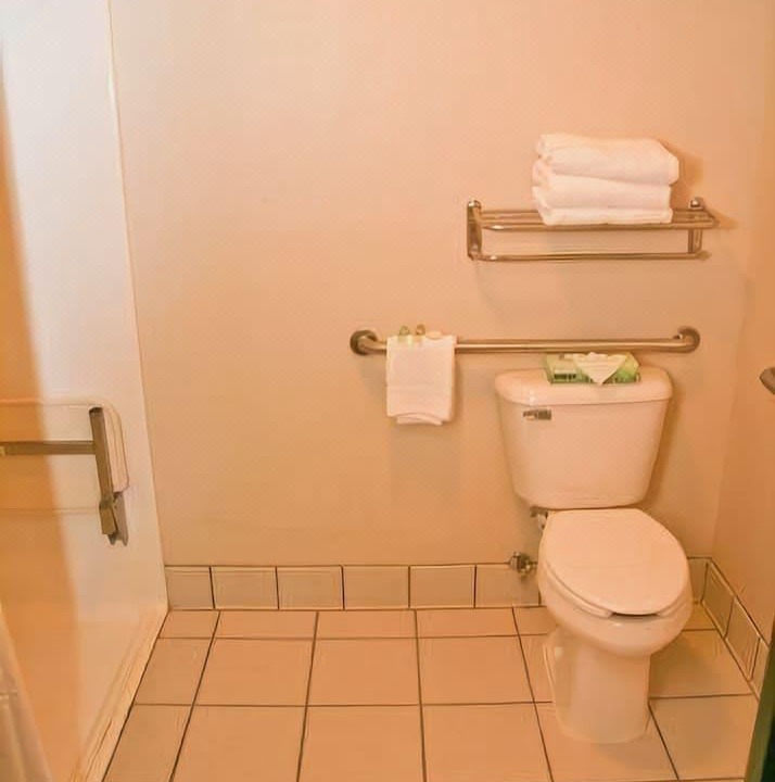 Photo of Bathroom in Vaughn