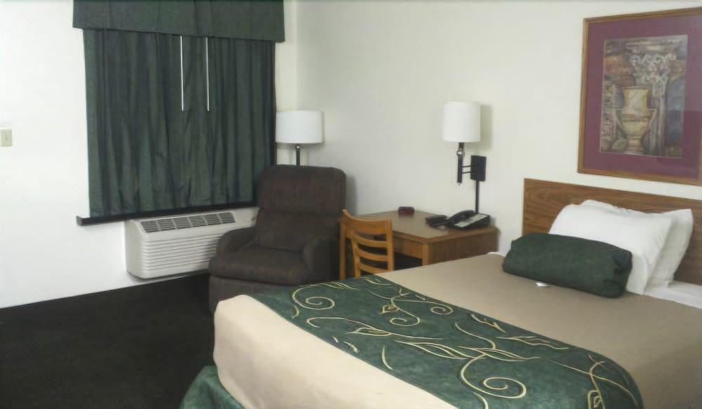 Photo of Bedroom in Vaughn