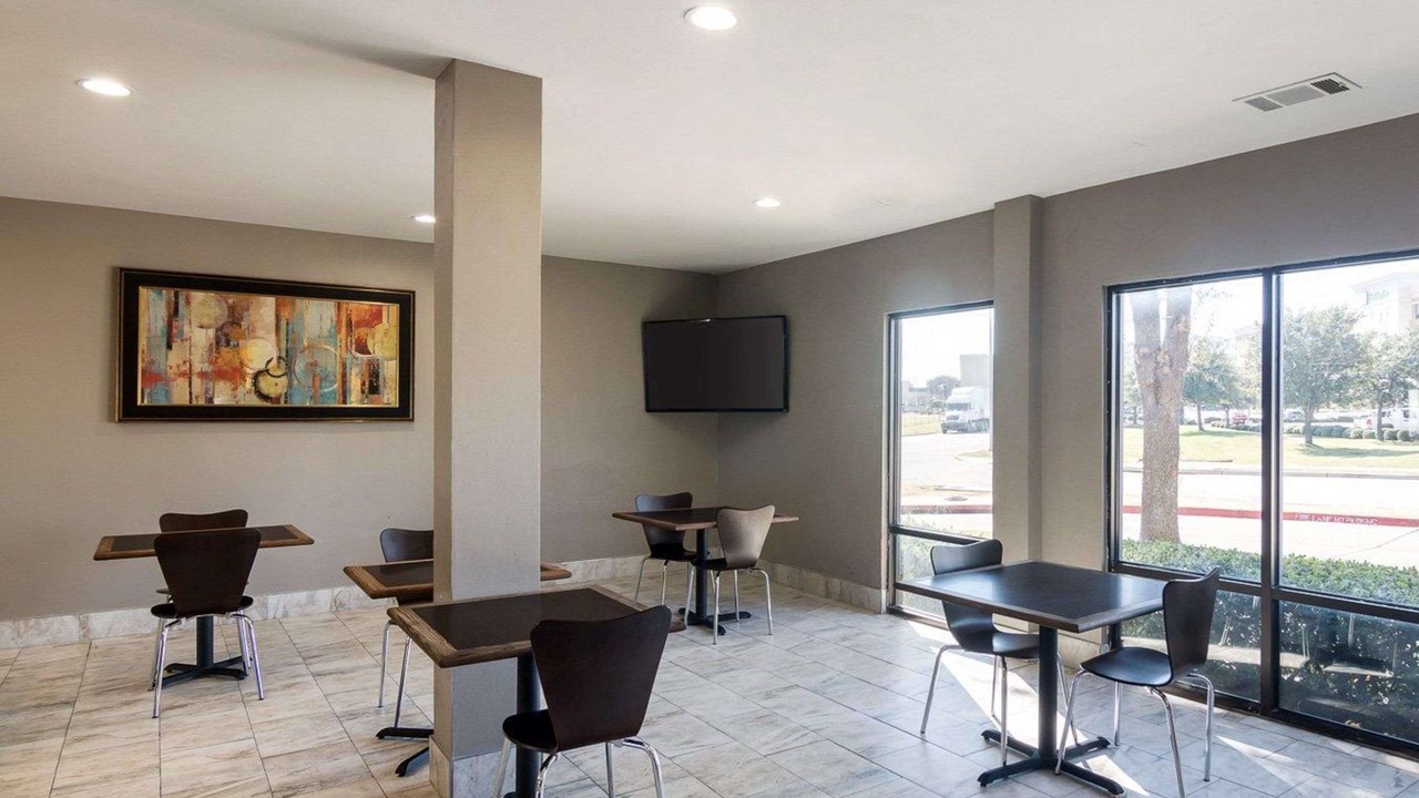 Photo of Livingroom in Fort Worth