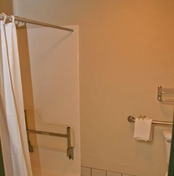 Photo of Bathroom in Vaughn