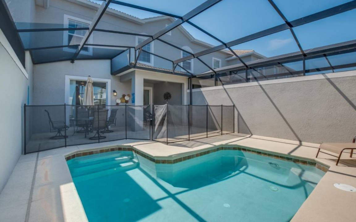 Photo of Patio Balcony in Davenport