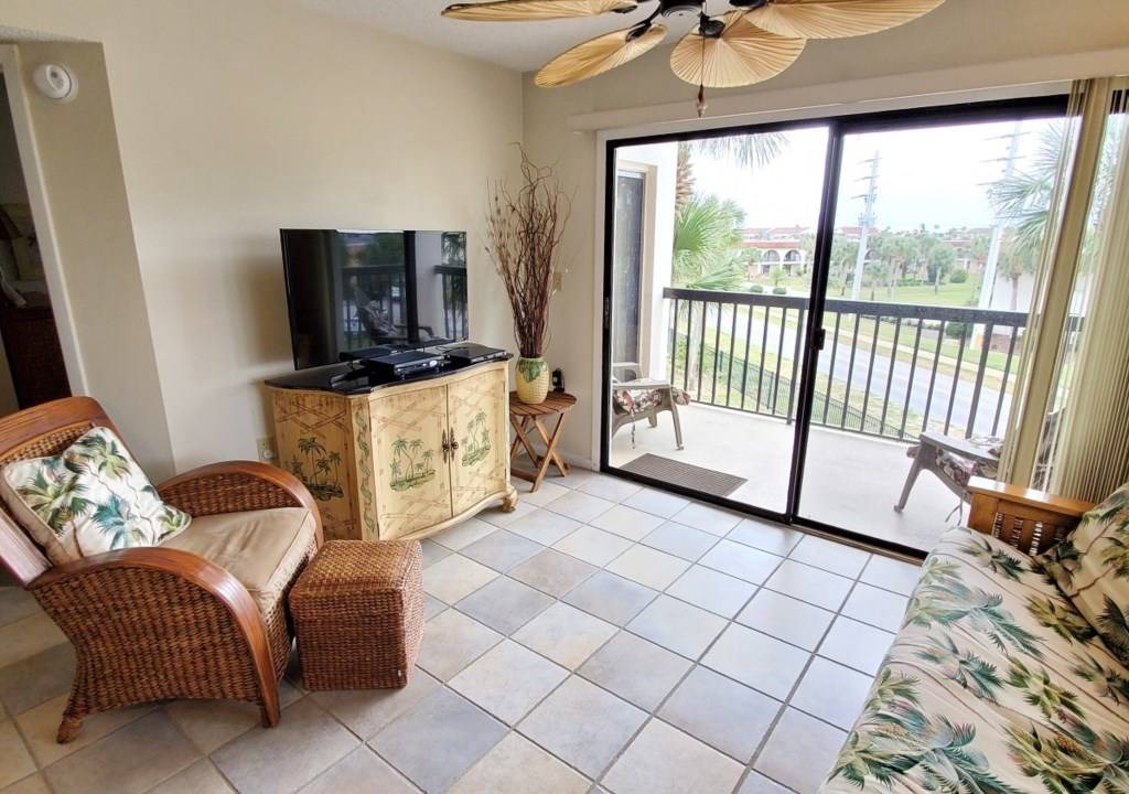 Photo of Patio Balcony in Butler Beach