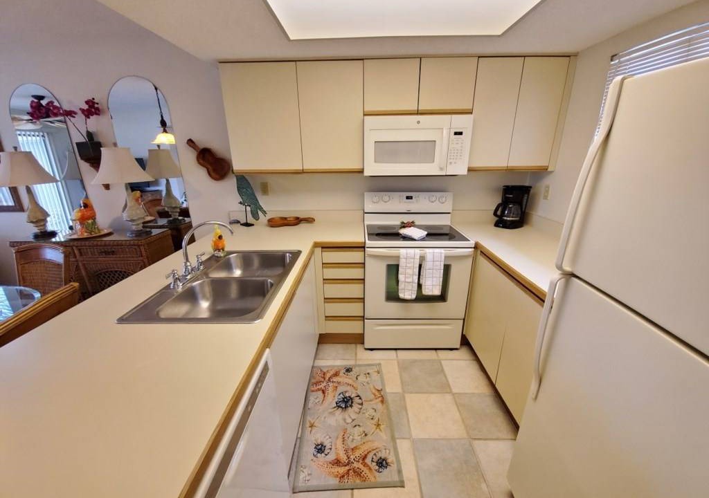 Photo of Kitchen in Butler Beach