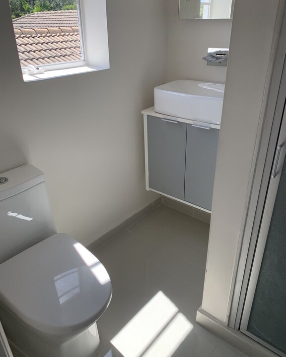 Photo of Bathroom in Royal Poinciana