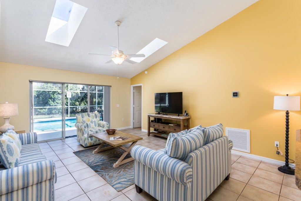 Photo of Livingroom in Sunridge Woods