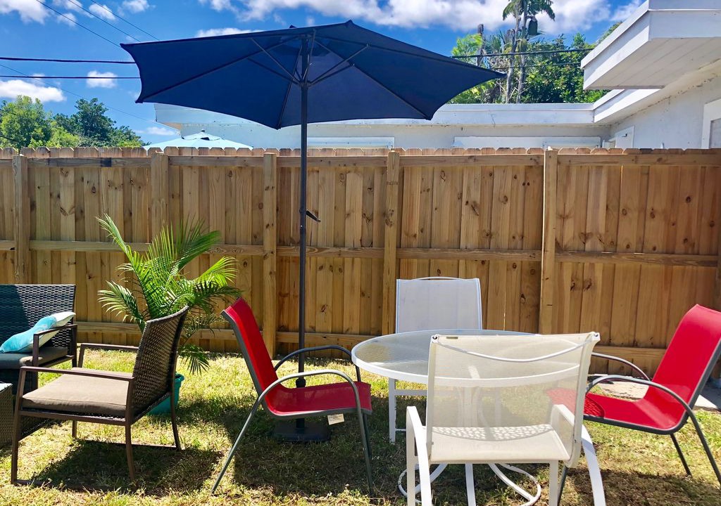 Photo of Patio Balcony in South Middle River
