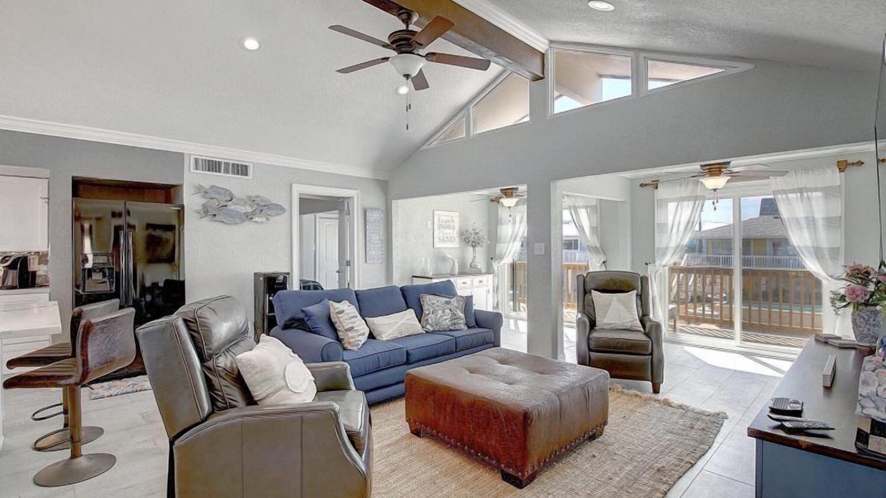 Photo of Bedroom in Key Allegro