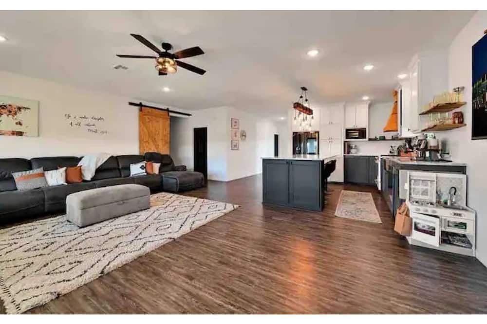 Photo of Bedroom in Moody