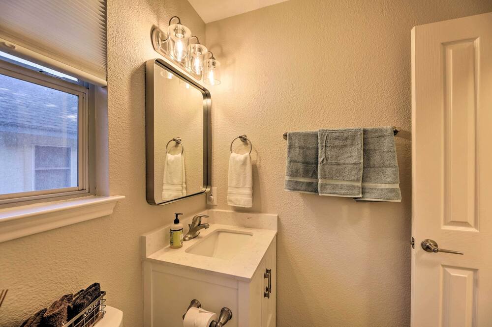 Photo of Bathroom in McKinney