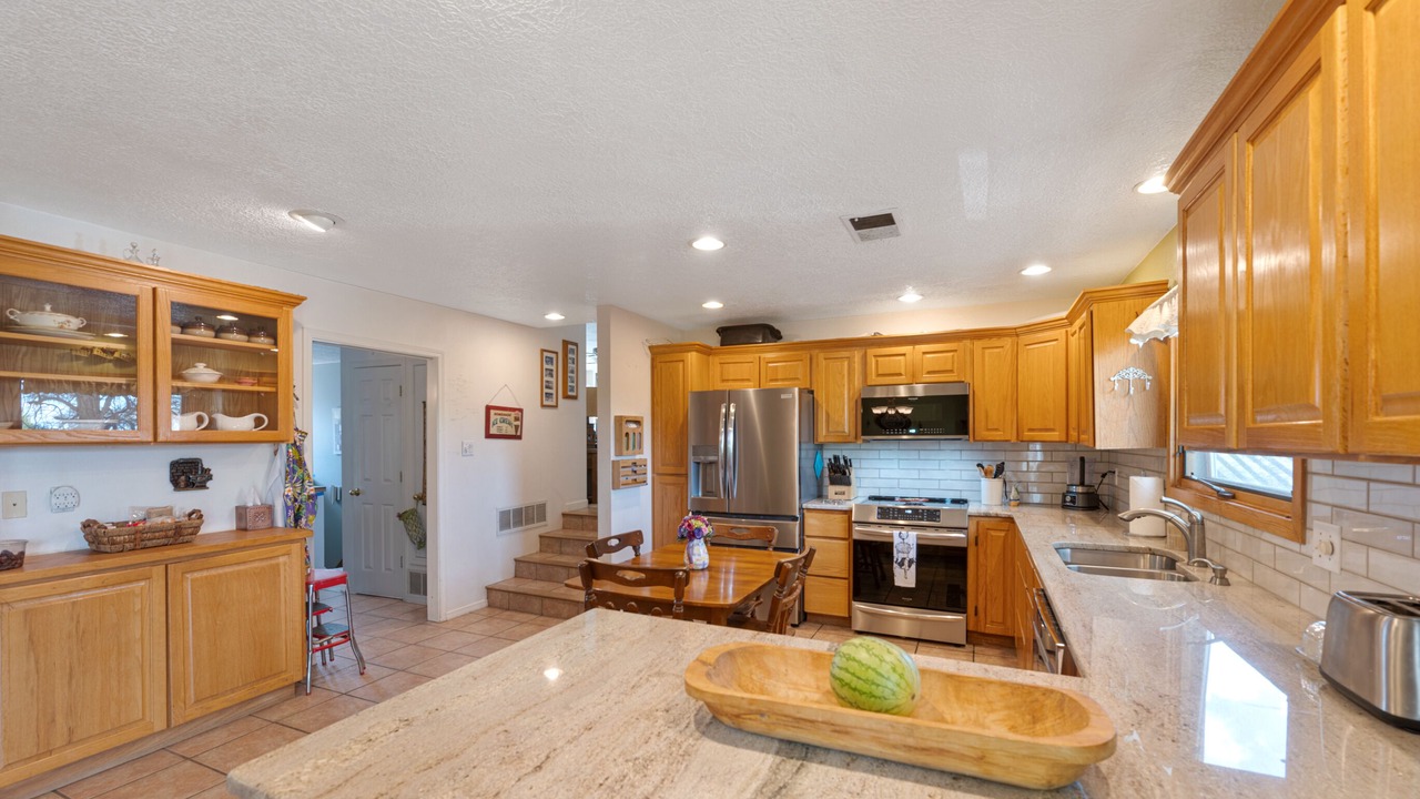 Photo of Kitchen in Loma Del Rey