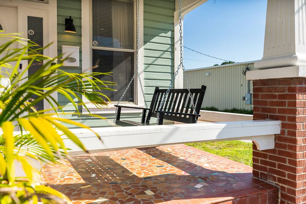 Photo of Patio Balcony in East Ybor
