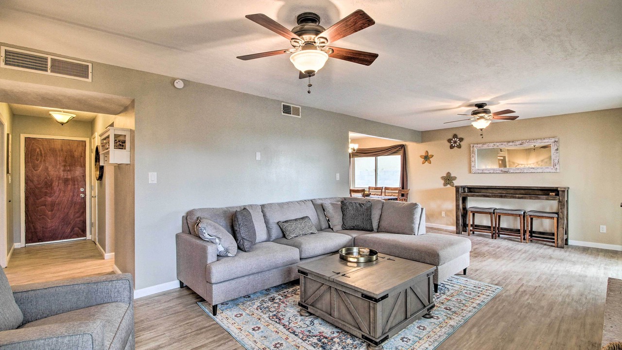 Photo of Livingroom in Northeast Heights