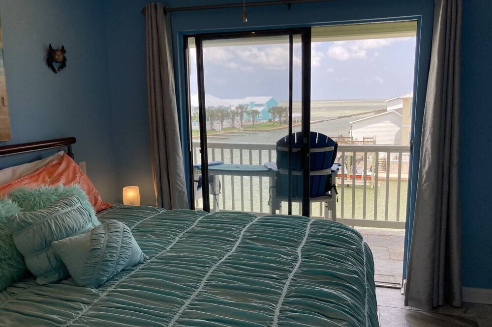 Photo of Bedroom in Rockport