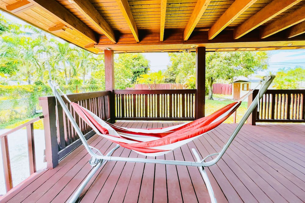 Photo of Outdoor in Royal Poinciana