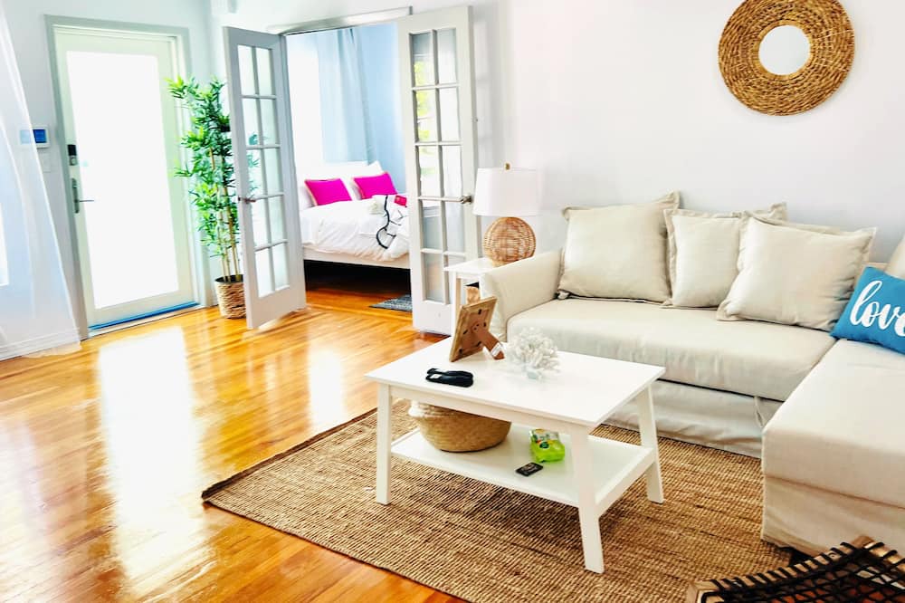 Photo of Livingroom in Royal Poinciana