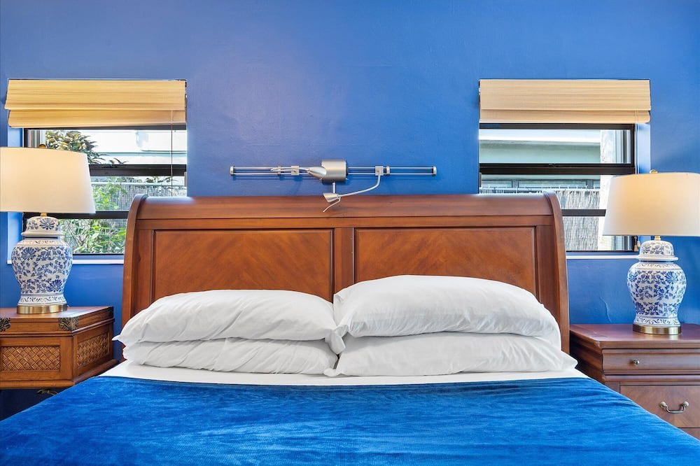 Photo of Bedroom in River Oaks