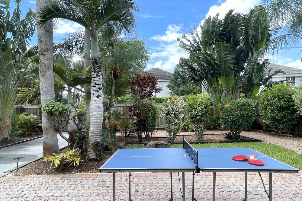 Photo of Outdoor in River Oaks