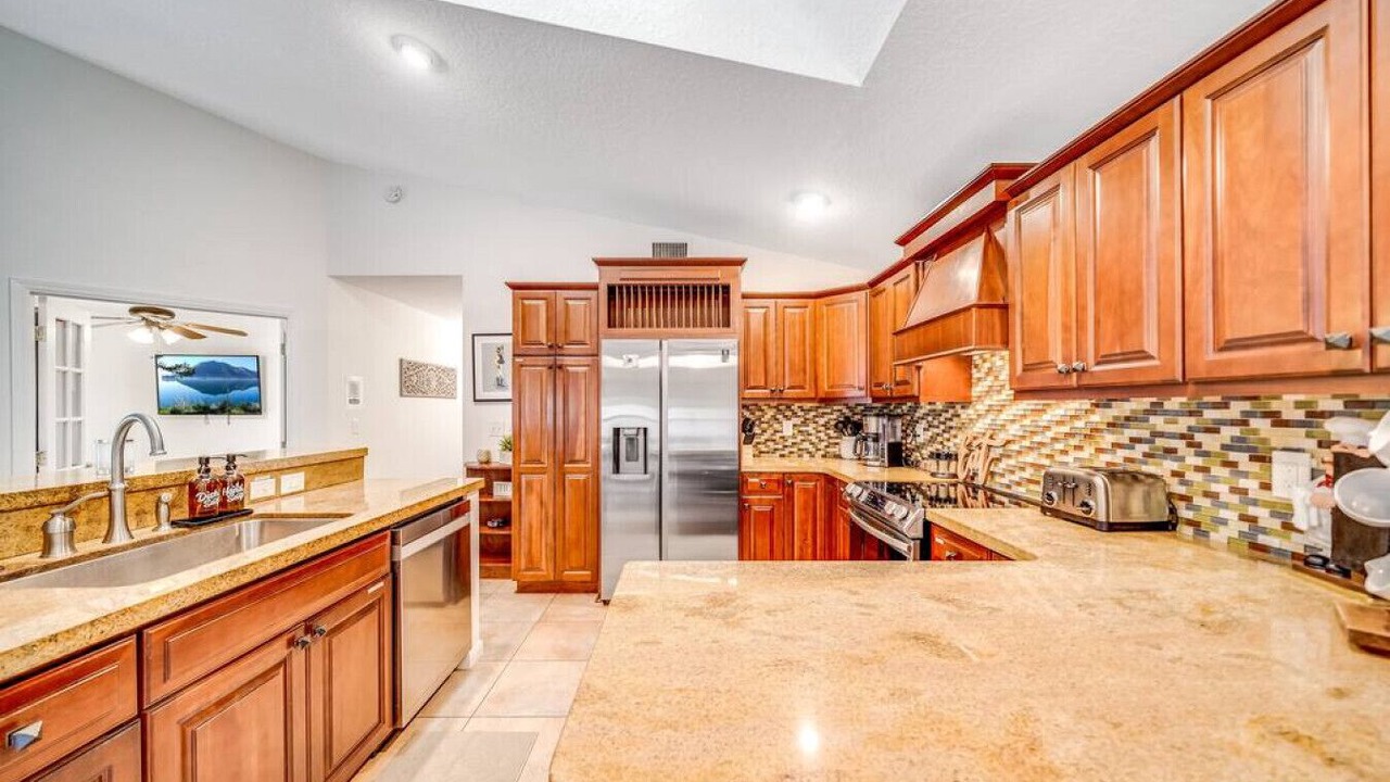 Photo of Kitchen in Greenview Shores