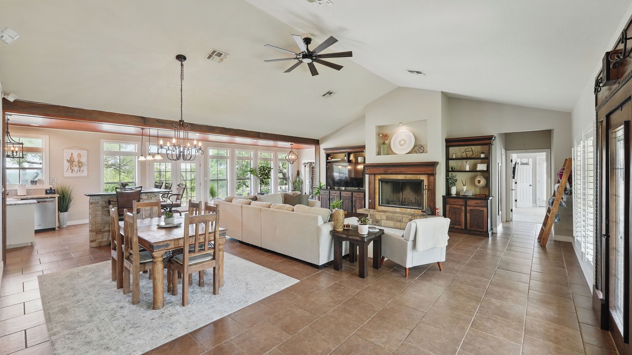 Photo of Livingroom in New Braunfels